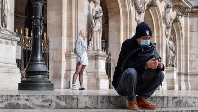 covid-19-behauptet,-dass-weitere-602-menschen-im-abgesperrten-italien-leben-die-zahl-der-todesopfer-steigt-auf-ueber-21.000