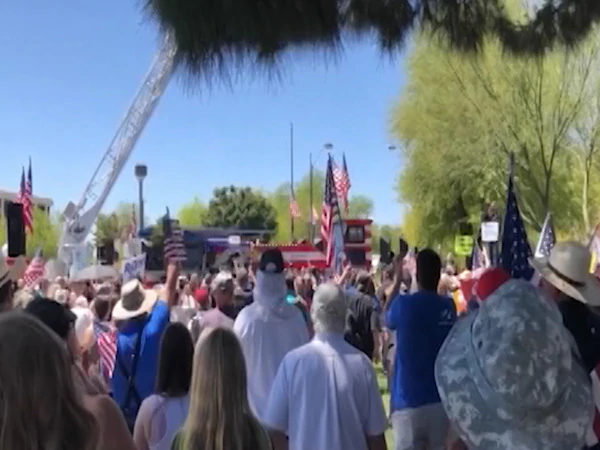 usa:-menschen-protestieren-gegen-covid-19-beschraenkungen