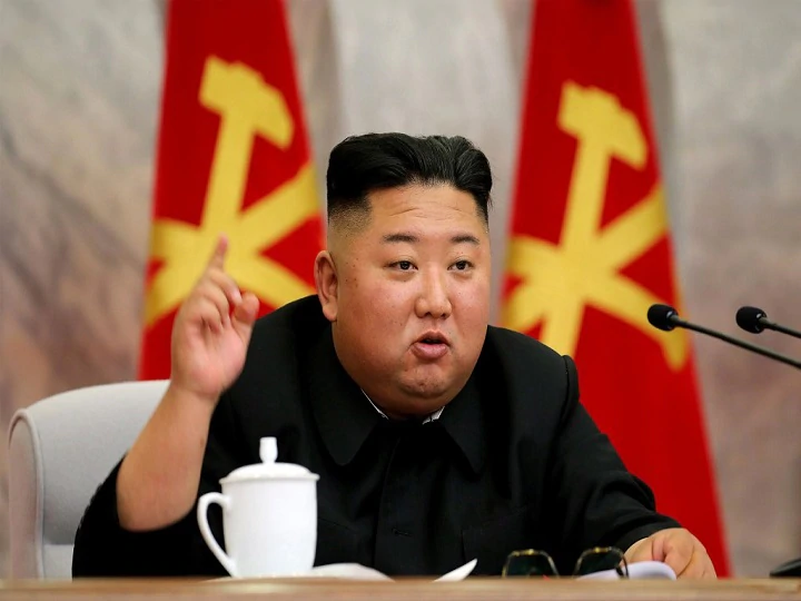 kim-jong-un-taucht-nach-einer-weiteren-dreiwoechigen-abwesenheit-wieder-auf;-vorsitzender-trifft-sich-wegen-wachsender-abschreckung-gegen-den-atomkrieg