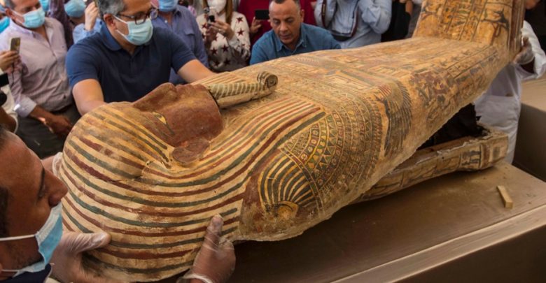 l’egypte-devoile-59 sarcophages-de-plus-de-2500 ans